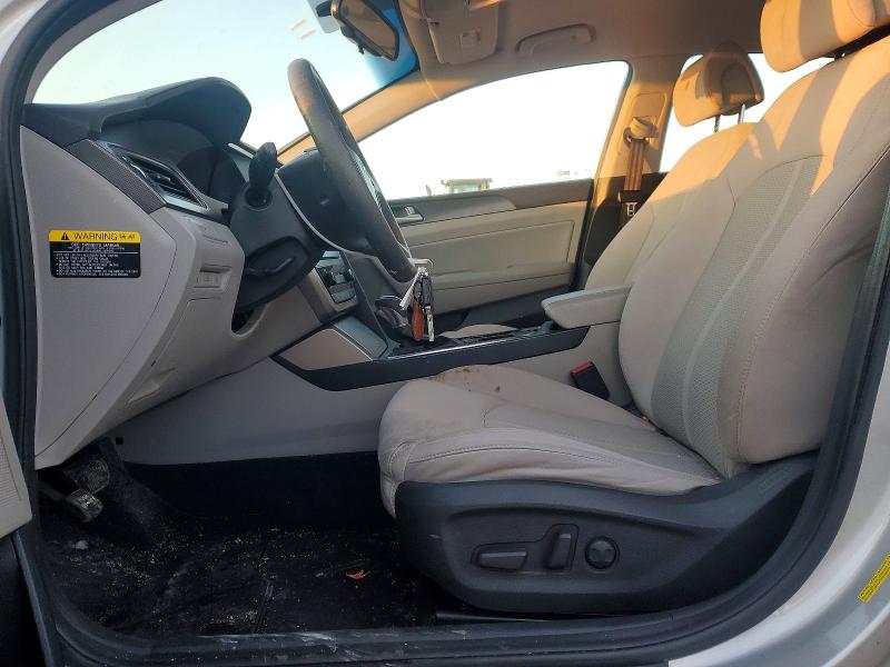 Photo 7 from auction – 2017 HYUNDAI SONATA with VIN 5NPE34AF1HH463206