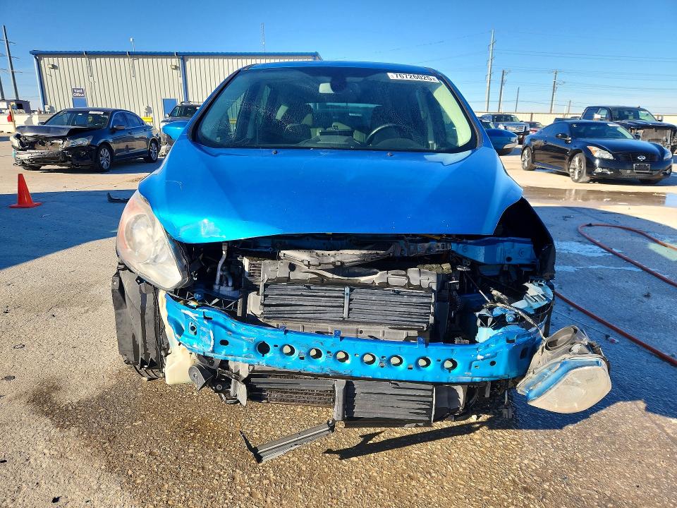 Photo 5 from auction – 2015 FORD C-MAX with VIN 1FADP5BU5FL103518
