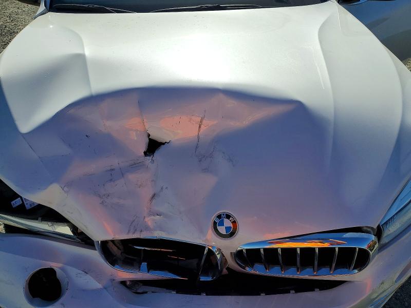 Photo 12 from auction – 2015 BMW X5 XDRIVE3 with VIN 5UXKR0C55F0P12193
