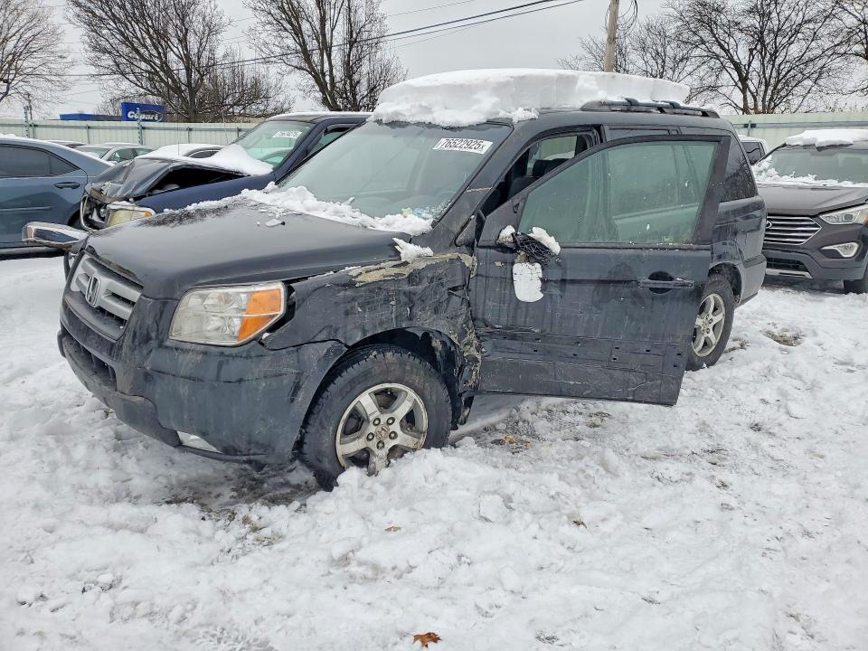 HONDA PILOT 2008 с VIN 5FNYF187X8B014218 - Фото с аукциона