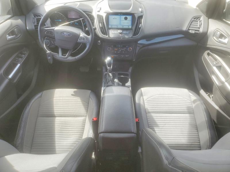 Photo 8 from auction – 2019 FORD ESCAPE with VIN 1FMCU9GD4KUC06184