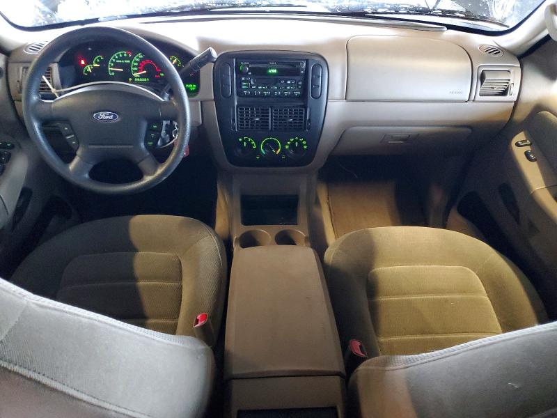 Photo 8 from auction – 2002 FORD EXPLORER with VIN 1FMZU63E12ZA54553