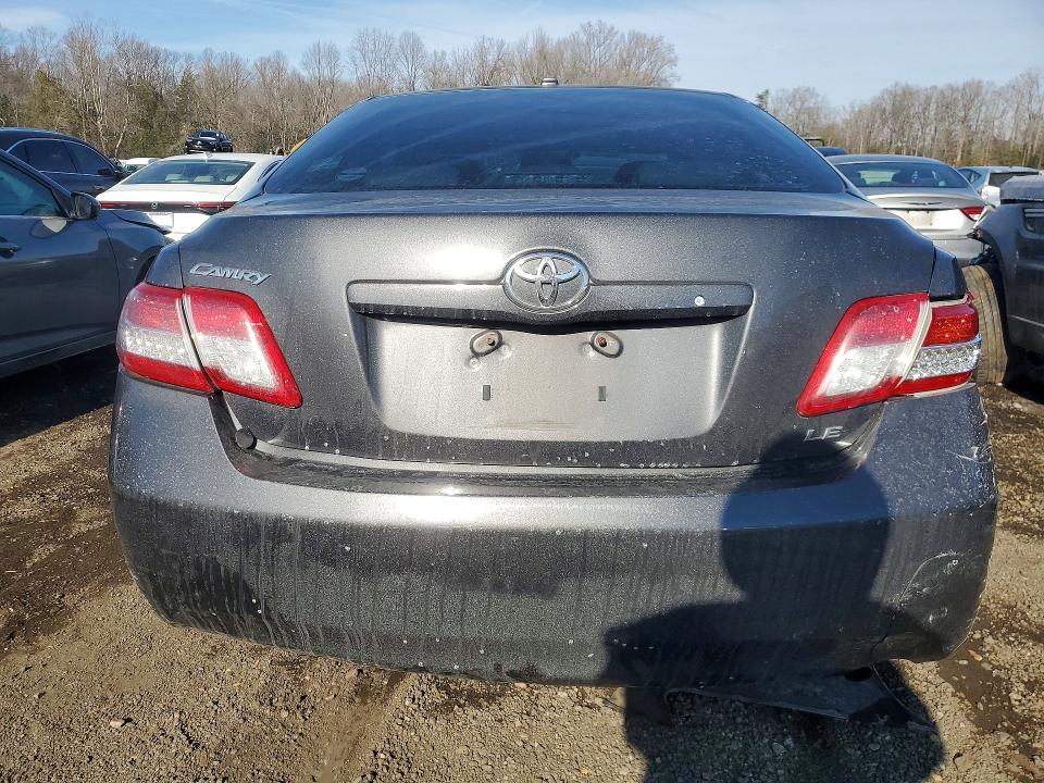 Photo 6 from auction – 2011 TOYOTA CAMRY with VIN 4T1BF3EK6BU628851