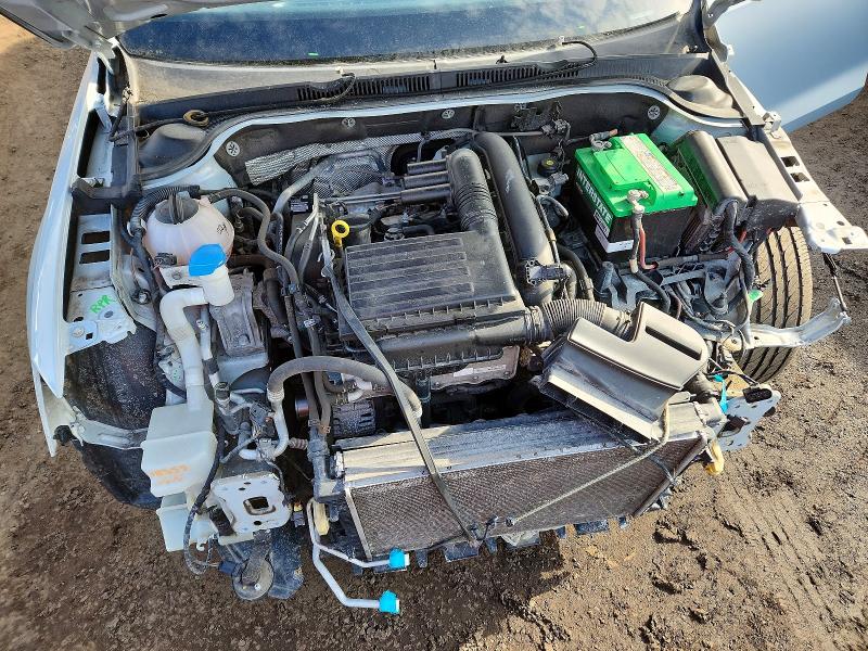 Photo 11 from auction – 2017 VOLKSWAGEN JETTA S with VIN 3VW2B7AJ4HM299176