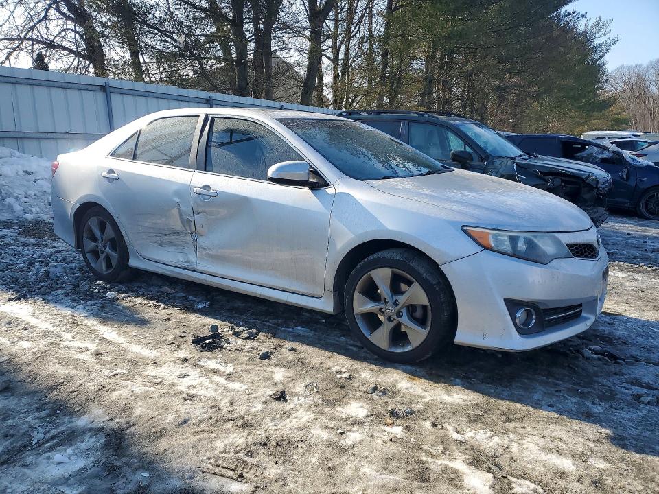 Photo 4 from auction – 2014 TOYOTA CAMRY L with VIN 4T1BF1FK2EU845790