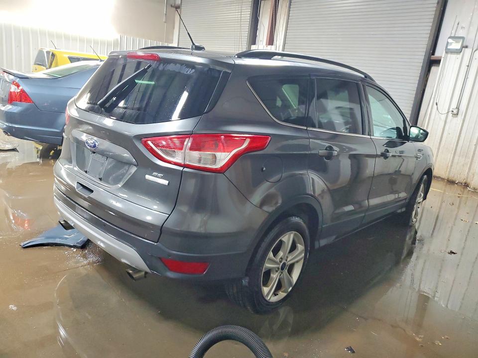 Фото 3 с аукциона – 2016 FORD ESCAPE с VIN 1FMCU0GX9GUC07845