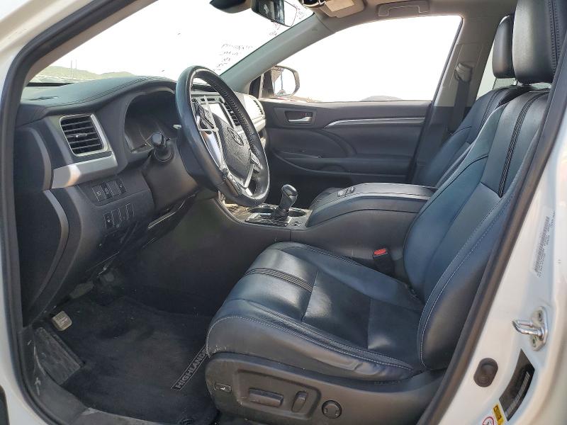 Photo 7 from auction – 2018 TOYOTA HIGHLANDER with VIN 5TDJZRFH3JS553560