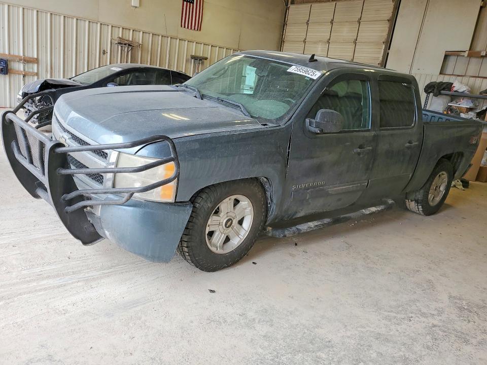 Photo 1 from auction – 2011 CHEVROLET SILVERADO with VIN 3GCPKREAXBG281818