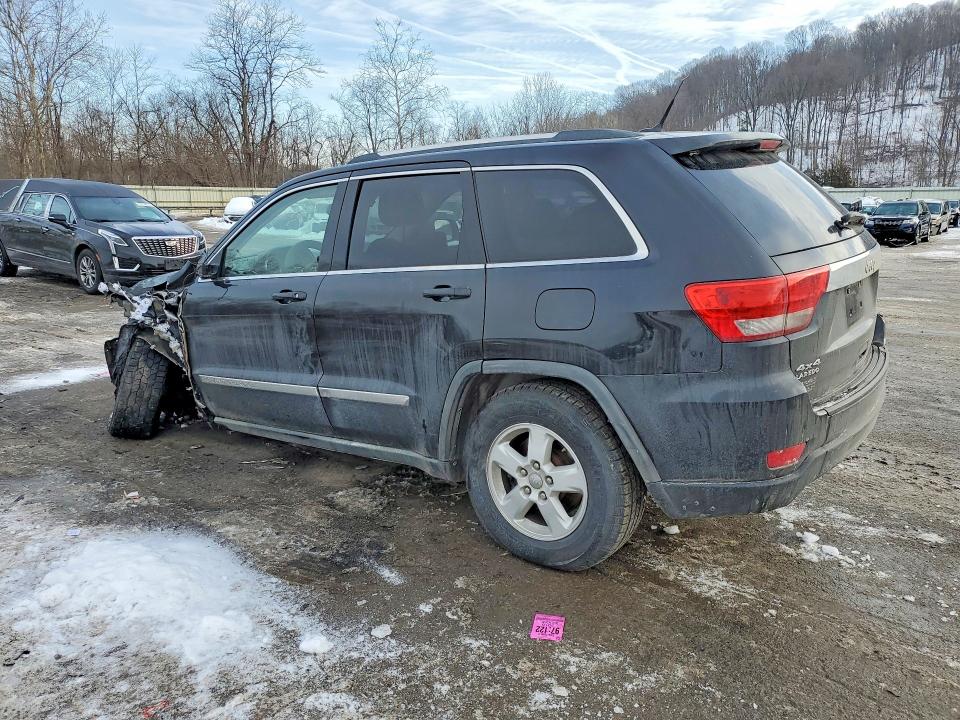Photo 2 from auction – 2011 JEEP GRAND CHEROKEE with VIN 1J4RR4GG6BC506516