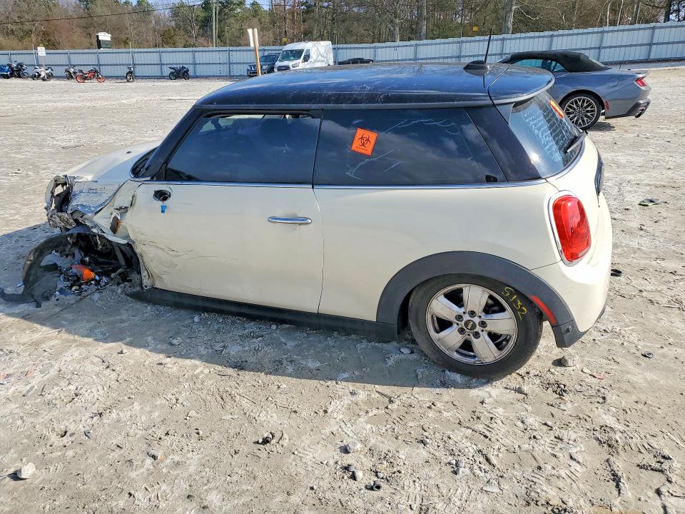 Photo 2 from auction – 2018 MINI COOPER with VIN WMWXP5C58J2G63725