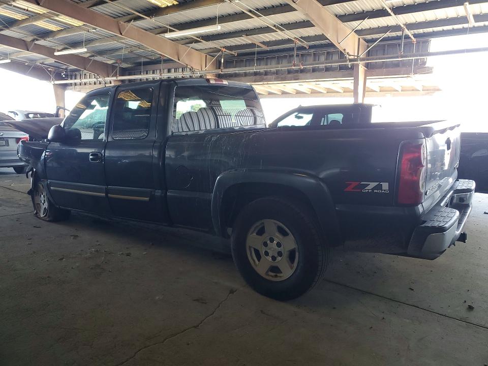 Zdjęcie 2 z aukcji – 2004 CHEVROLET SILVERADO z VIN 1GCEK19T94E173463