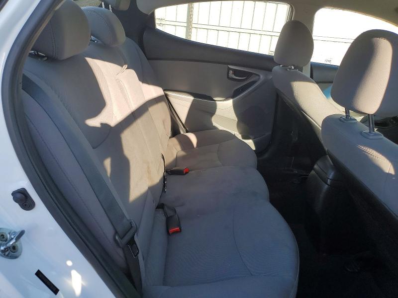 Photo 10 from auction – 2016 HYUNDAI ELANTRA SE with VIN 5NPDH4AE9GH726318