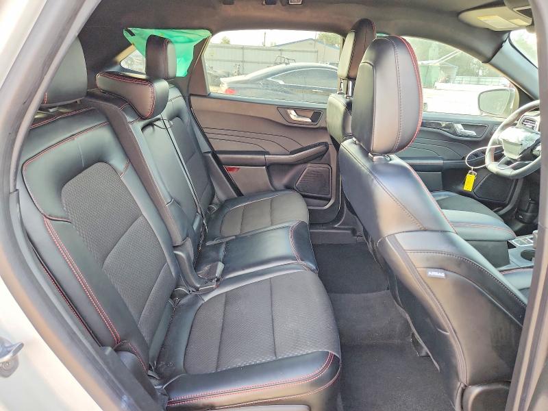 Photo 10 from auction – 2023 FORD ESCAPE with VIN 1FMCU9NZ9PUB34601