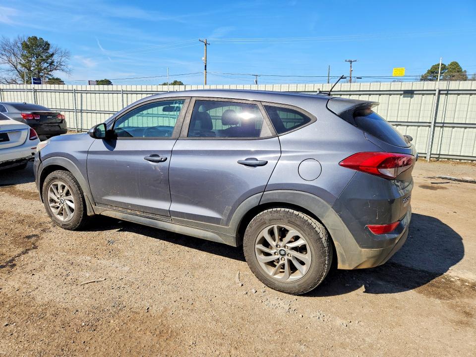 Photo 2 from auction – 2017 HYUNDAI TUCSON SE with VIN KM8J23A44HU409149