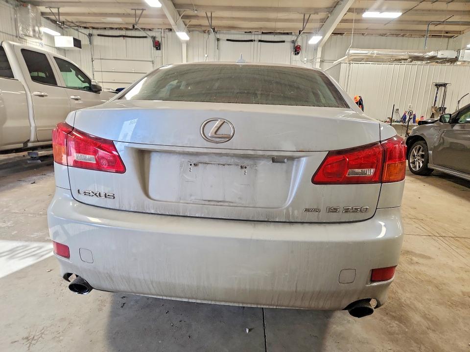 Photo 6 from auction – 2007 LEXUS IS 250 with VIN JTHCK262575014077