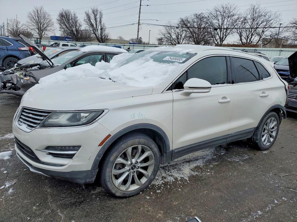 LINCOLN MKC 2015 with VIN 5LMTJ2AH5FUJ09087 - Photo from auction