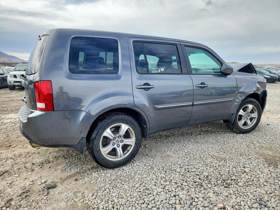 Photo 3 from auction – 2013 HONDA PILOT with VIN 5FNYF3H42DB014564