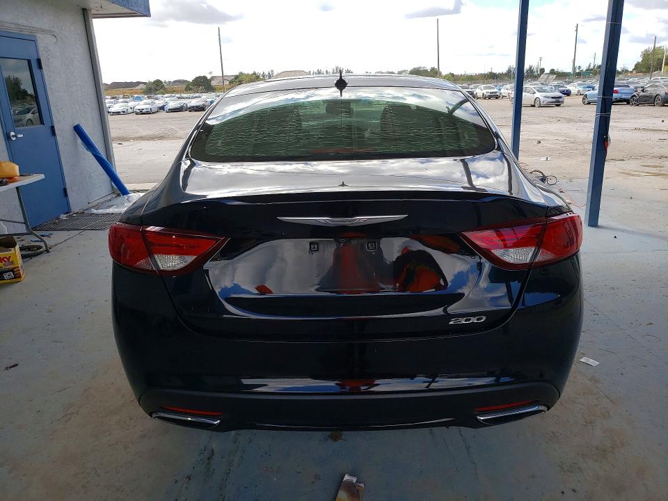Photo 6 from auction – 2016 CHRYSLER 200 with VIN 1C3CCCBB2GN123689