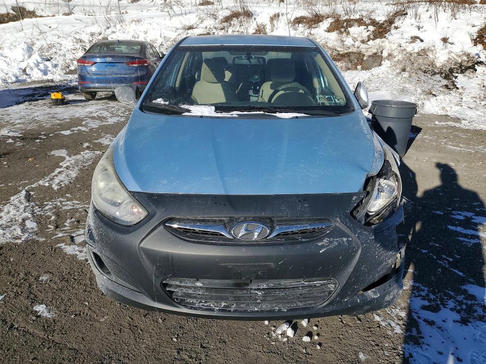 Photo 5 from auction – 2012 HYUNDAI ACCENT GLS with VIN KMHCT4AE8CU204317