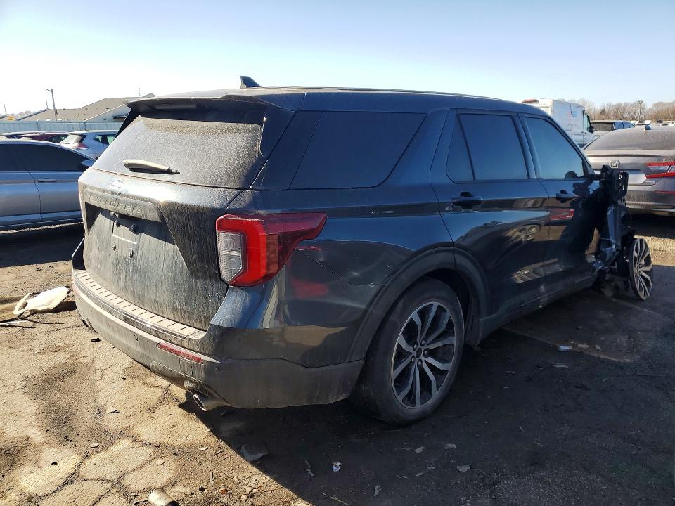 صورة رقم 3 من المزاد - 2022 FORD EXPLORER مع VIN 1FMSK7KH8NGA28265