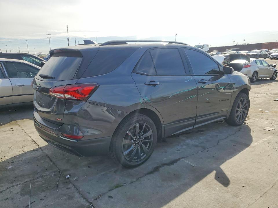 Photo 3 from auction – 2023 CHEVROLET EQUINOX with VIN 3GNAXMEG1PS161982