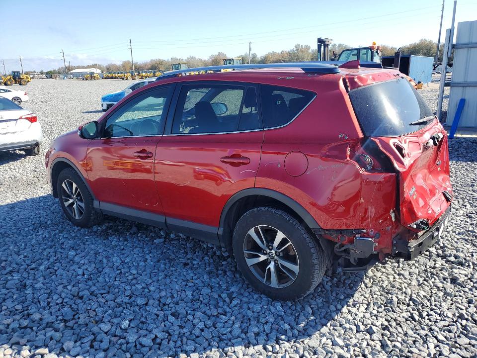 Photo 2 from auction – 2017 TOYOTA RAV4 with VIN JTMWFREV4HJ140186