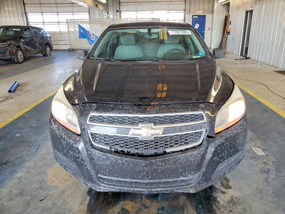Photo 5 from auction – 2013 CHEVROLET MALIBU with VIN 1G11B5SA4DU120392