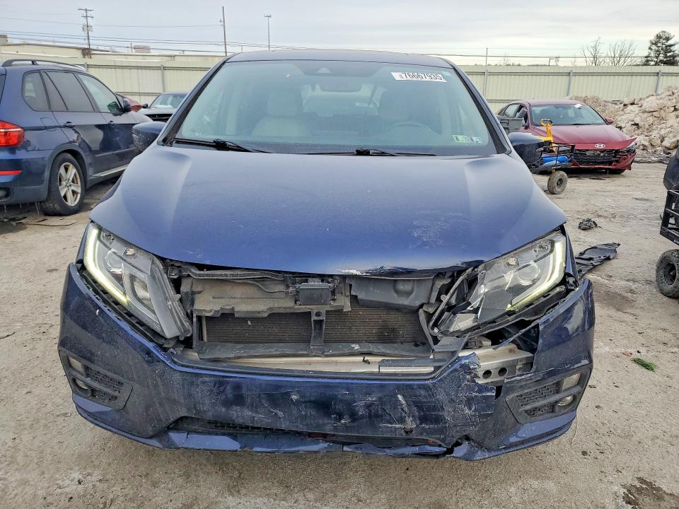 Photo 5 from auction – 2018 HONDA ODYSSEY with VIN 5FNRL6H73JB059887