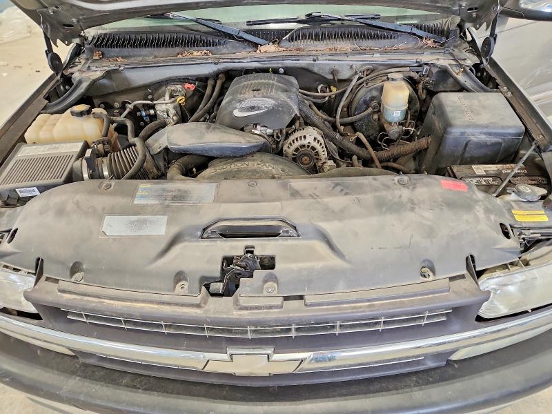 Photo 11 from auction – 2002 CHEVROLET SILVERADO with VIN 2GCEK19T021105311
