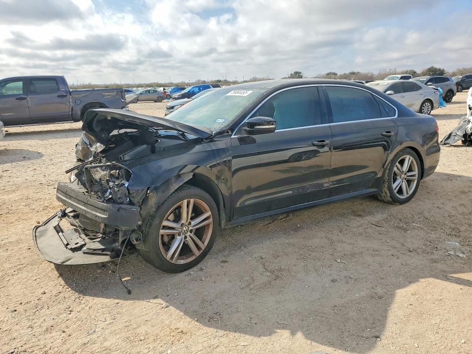 Photo 1 from auction – 2014 VOLKSWAGEN PASSAT SE with VIN 1VWBS7A38EC038065