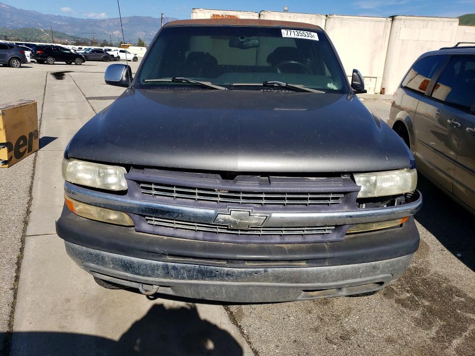 Photo 5 from auction – 2001 CHEVROLET SILVERADO with VIN 1GCEK19T41E196368