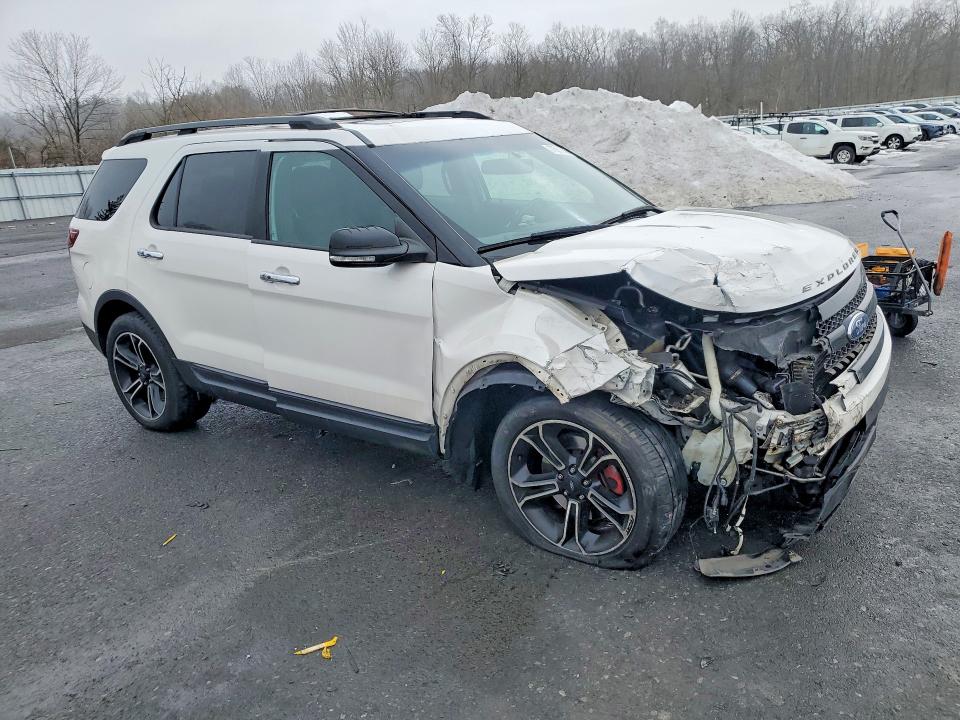 Photo 4 from auction – 2014 FORD EXPLORER with VIN 1FM5K8GT0EGB31664