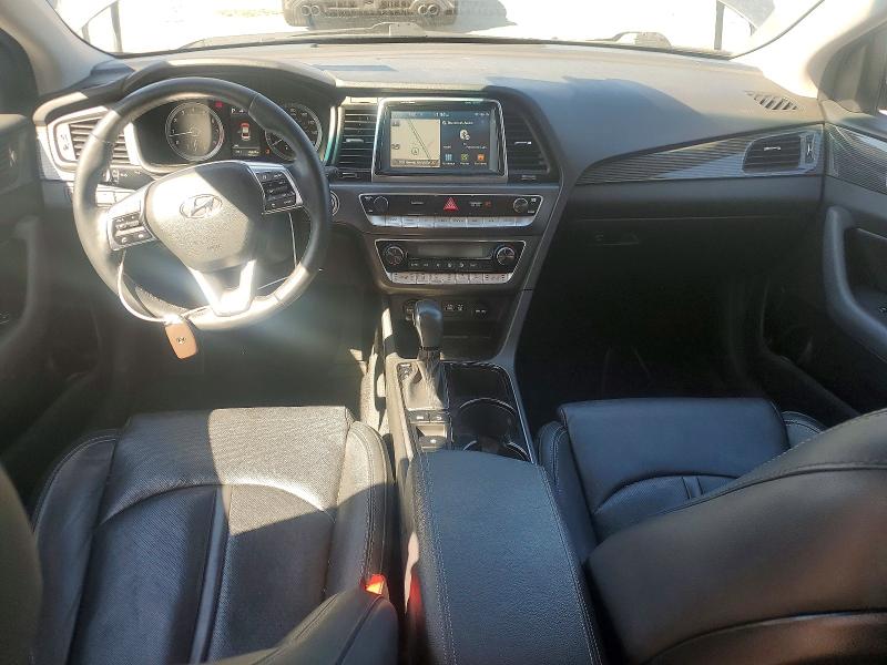 Photo 8 from auction – 2018 HYUNDAI SONATA with VIN 5NPE34AF9JH714916