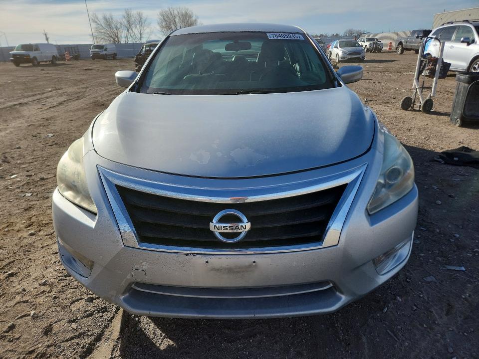 Photo 5 from auction – 2015 NISSAN ALTIMA 2.5 with VIN 1N4AL3AP5FN907336