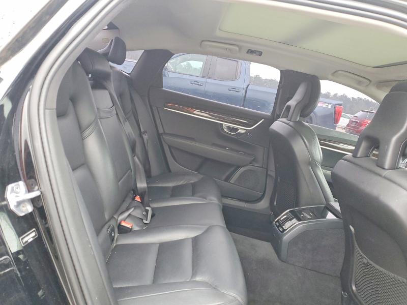 Photo 10 from auction – 2018 VOLVO S90 T5 MOM with VIN LVY982AK8JP039027