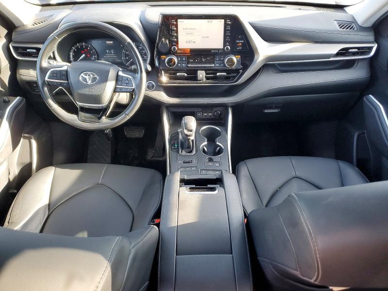 Photo 8 from auction – 2020 TOYOTA HIGHLANDER with VIN 5TDGZRBH6LS513752
