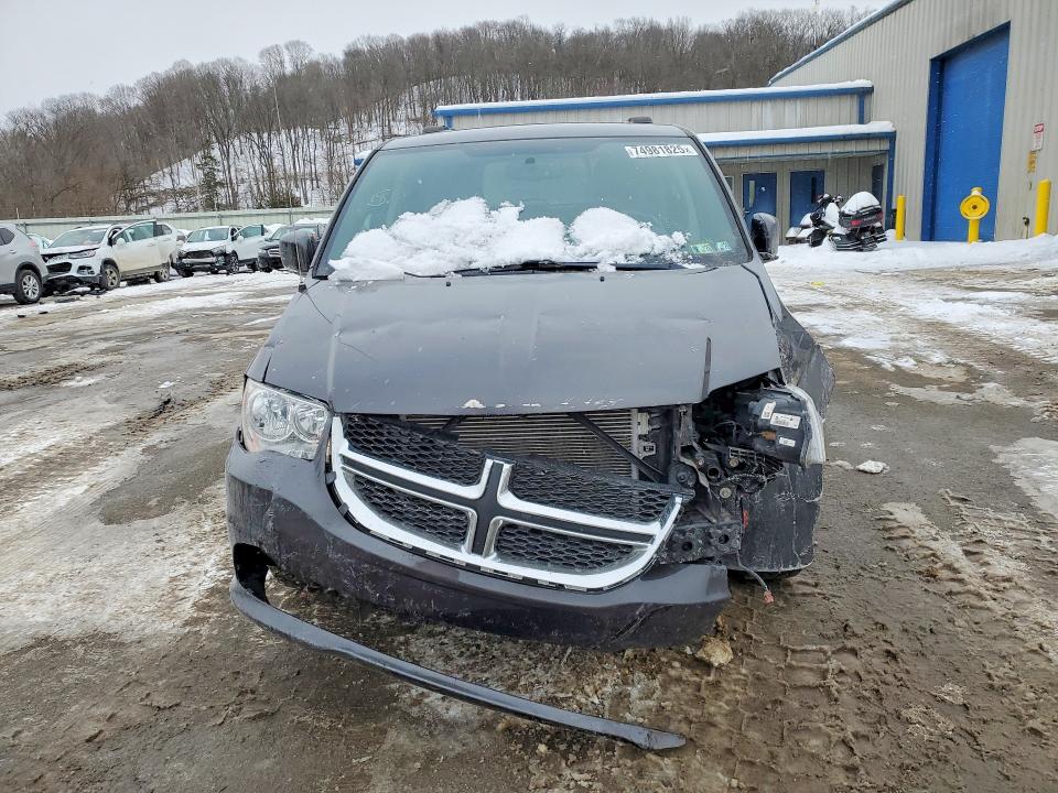 Photo 5 from auction – 2017 DODGE GRAND CARA with VIN 2C4RDGCG7HR604014
