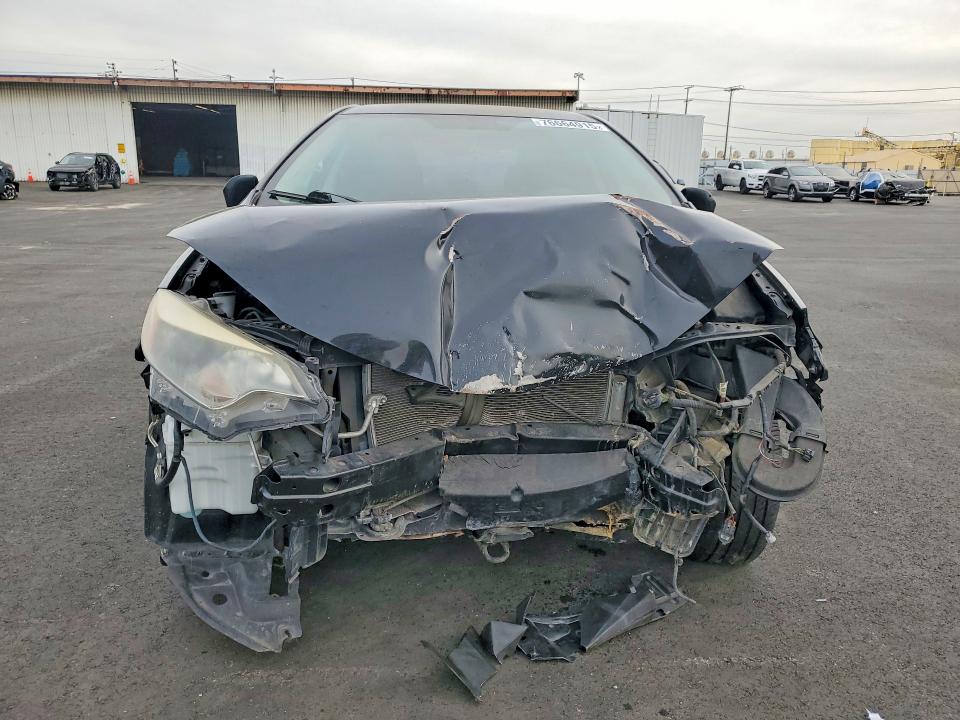 Photo 5 from auction – 2016 TOYOTA COROLLA with VIN 5YFBURHE7GP549910
