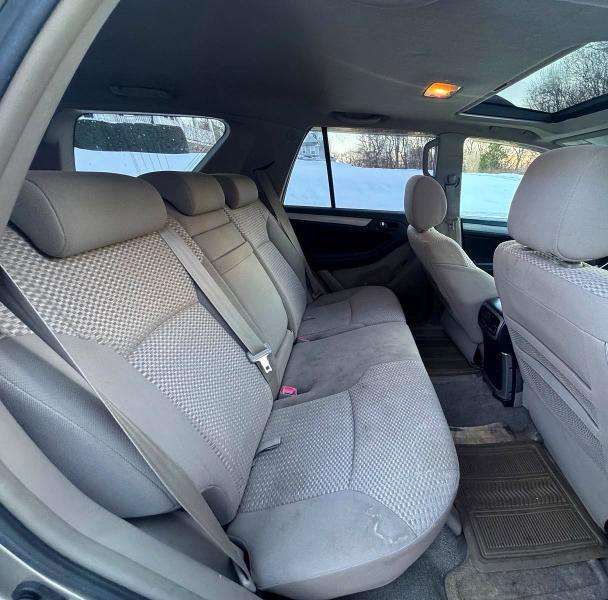 Photo 6 from auction – 2006 TOYOTA 4RUNNER SR with VIN JTEBU14R160090503