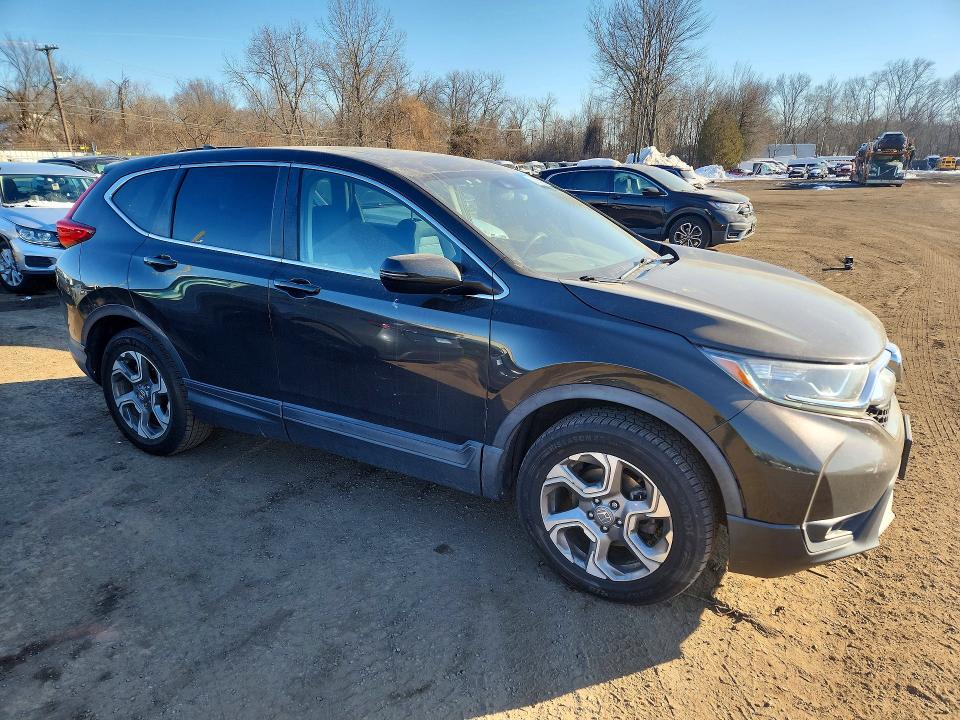 Photo 4 from auction – 2017 HONDA CR-V EX with VIN 2HKRW2H50HH681471