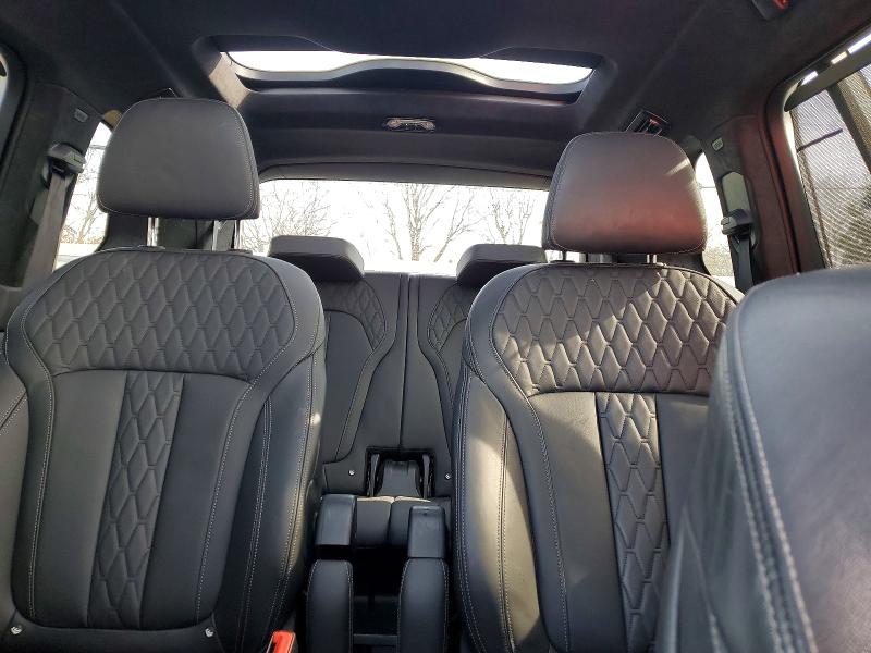 Photo 10 from auction – 2023 BMW X7 M60I with VIN 5UX33EM0XP9N47020