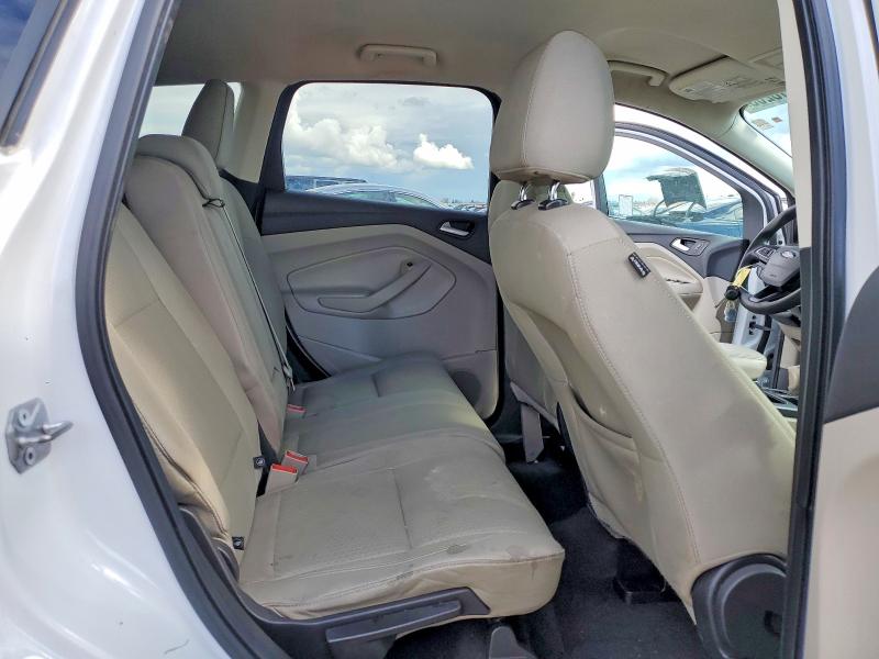 Photo 11 from auction – 2017 FORD ESCAPE with VIN 1FMCU9GD7HUC28463