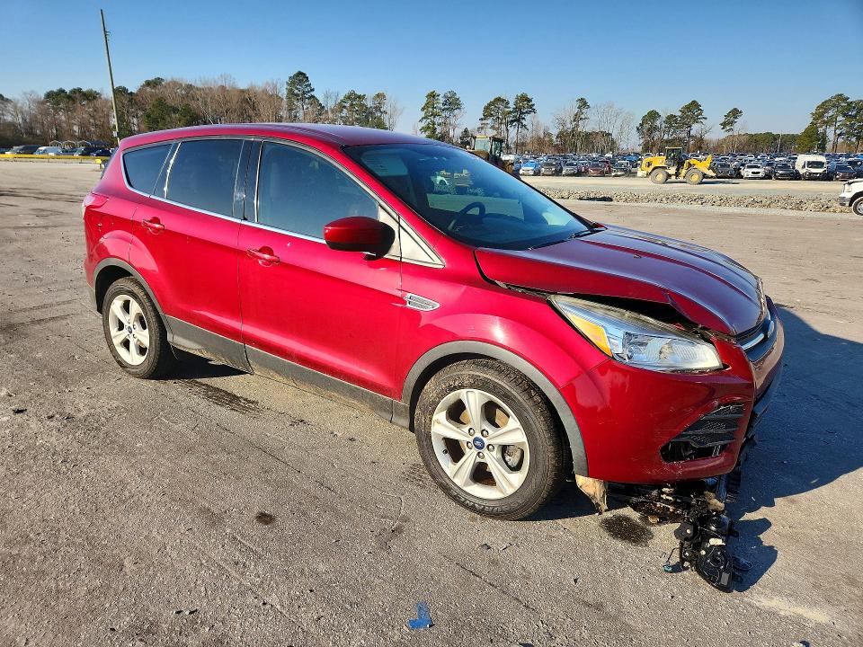 Photo 4 from auction – 2016 FORD ESCAPE with VIN 1FMCU0G74GUC10104
