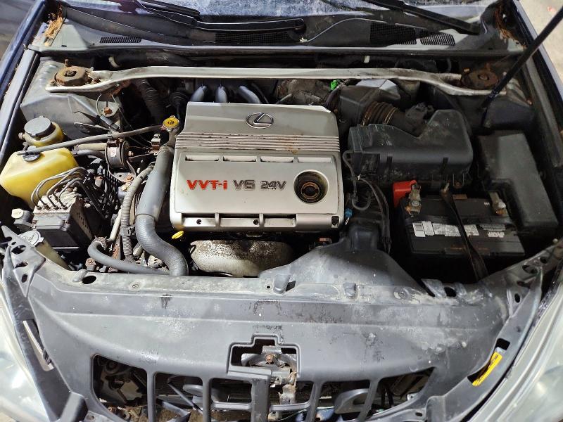 Photo 11 from auction – 2003 LEXUS ES 300 with VIN JTHBF30G130122553