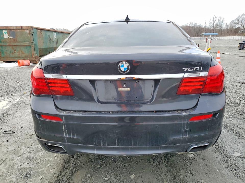 Photo 6 from auction – 2014 BMW 750 with VIN WBAYA8C5XED825255