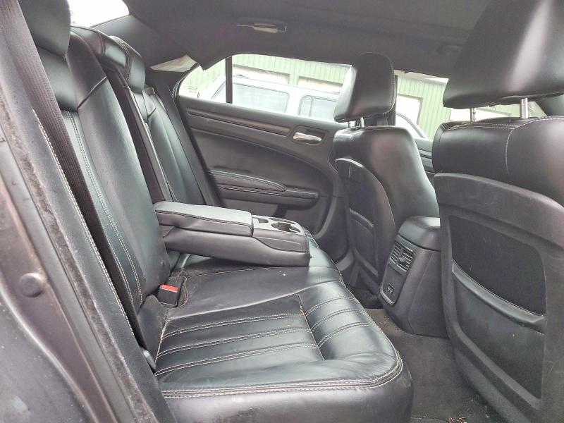 Photo 10 from auction – 2016 CHRYSLER 300 S with VIN 2C3CCABG5GH170336