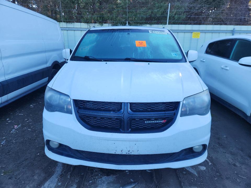 Photo 5 from auction – 2015 DODGE GRAND CARA with VIN 2C4RDGCG0FR523532
