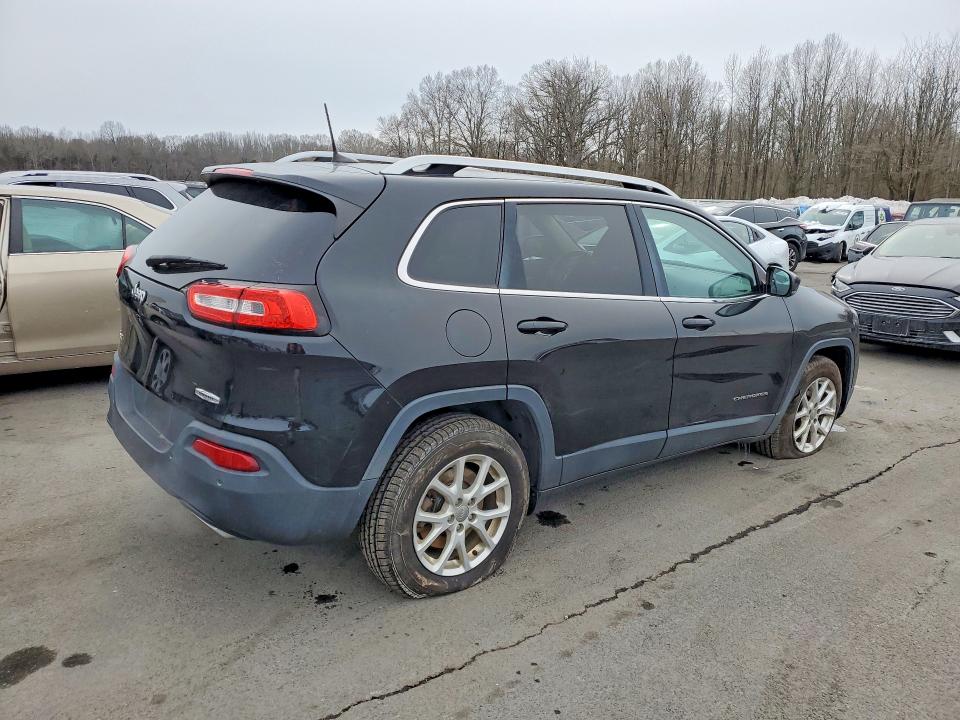 Photo 3 from auction – 2017 JEEP CHEROKEE with VIN 1C4PJMCS8HW597116