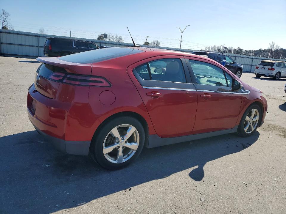 Photo 3 from auction – 2014 CHEVROLET VOLT with VIN 1G1RB6E44EU128430