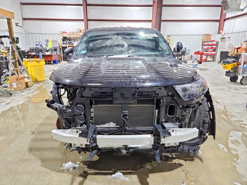 Photo 5 from auction – 2023 FORD EXPLORER with VIN 1FM5K8AB6PGA33046
